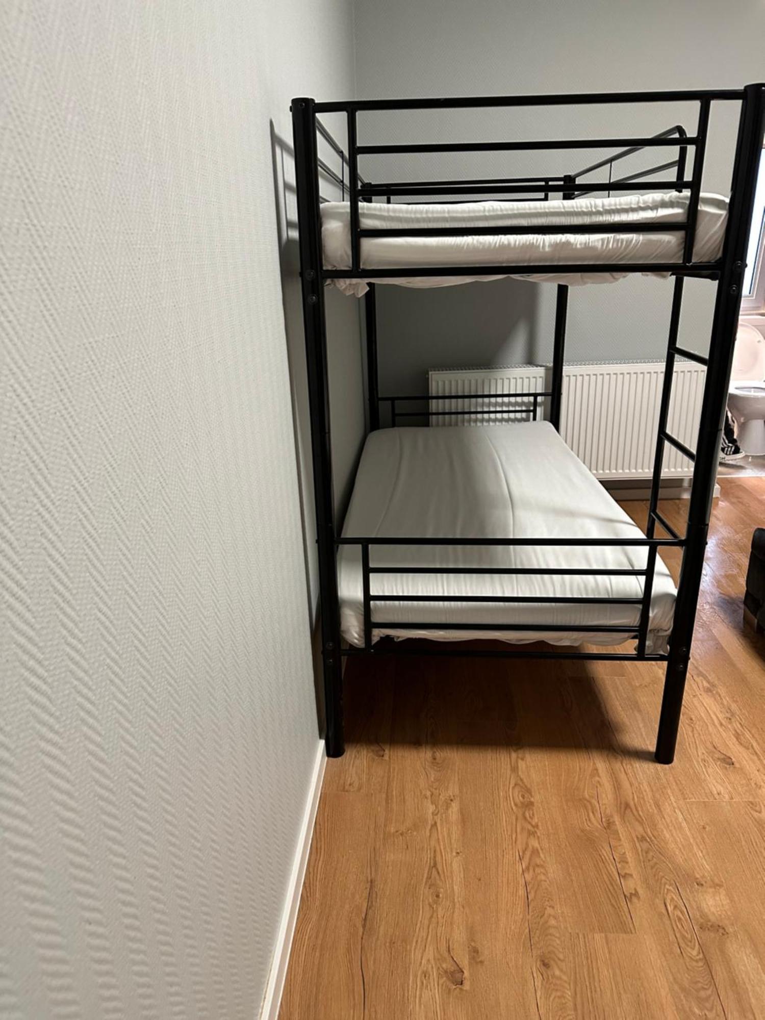Hotel Elbe Street 34 Frankfurt am Main Bagian luar foto